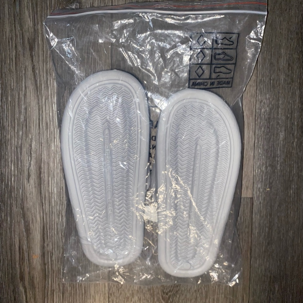 Women's Cute Beat With Sunglasses Slides - Picture 3 of 4